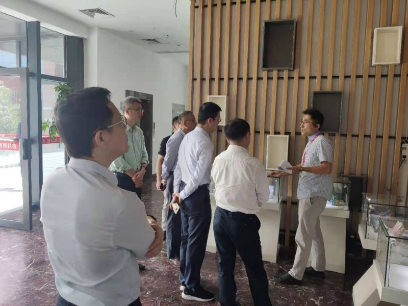Warmly welcome the leaders of Fujian Province and cities to visit the company to